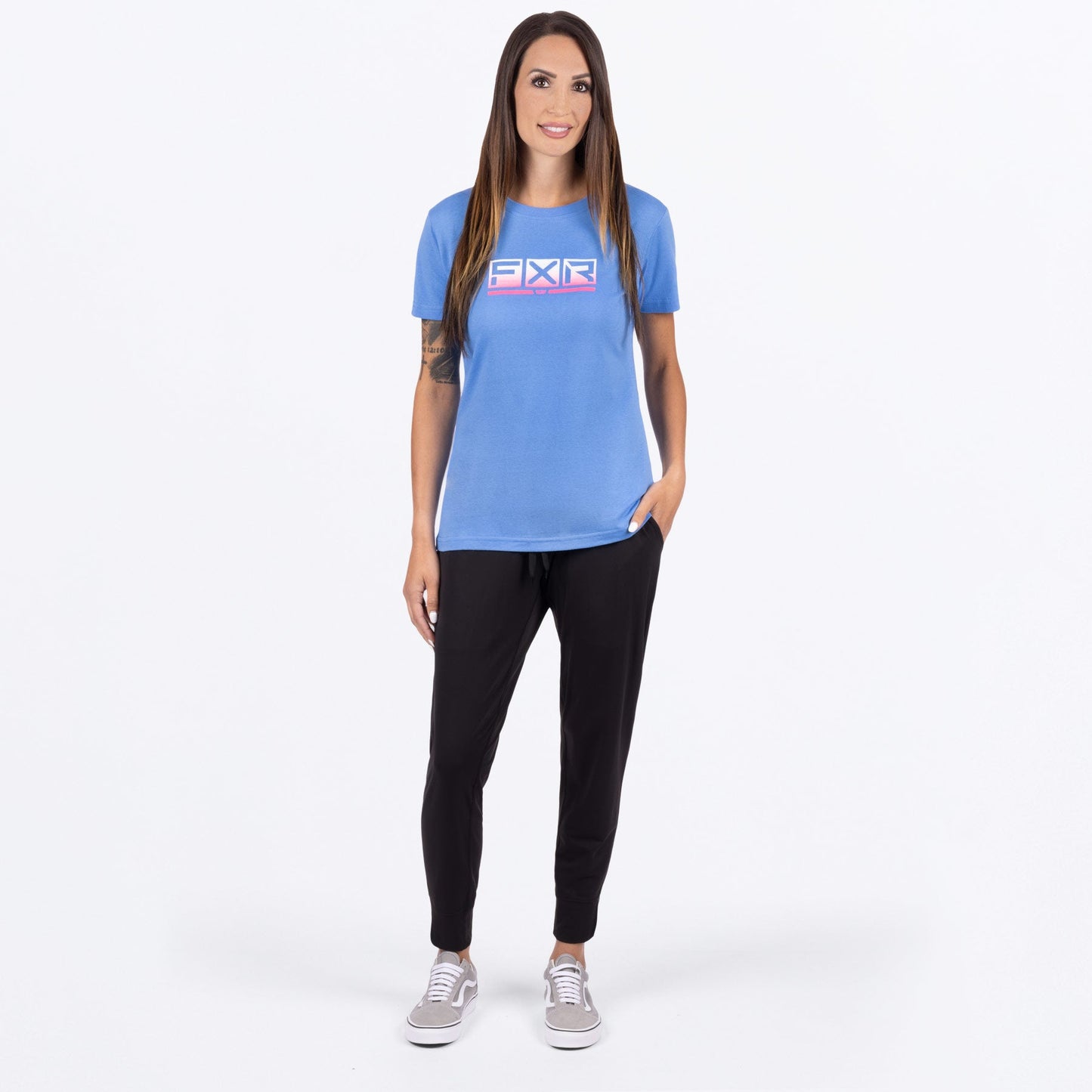 Podium_PremiumTShirt_W_TranquilBlueEPink_242227-_4194_Fullbody